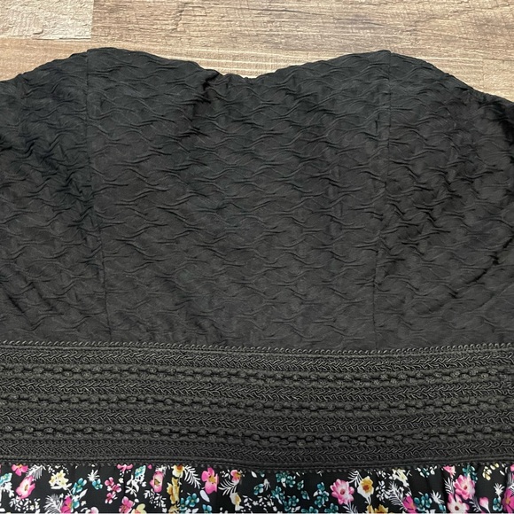 082 NWT Strapless Hanky Hem Dress - Picture 4 of 5